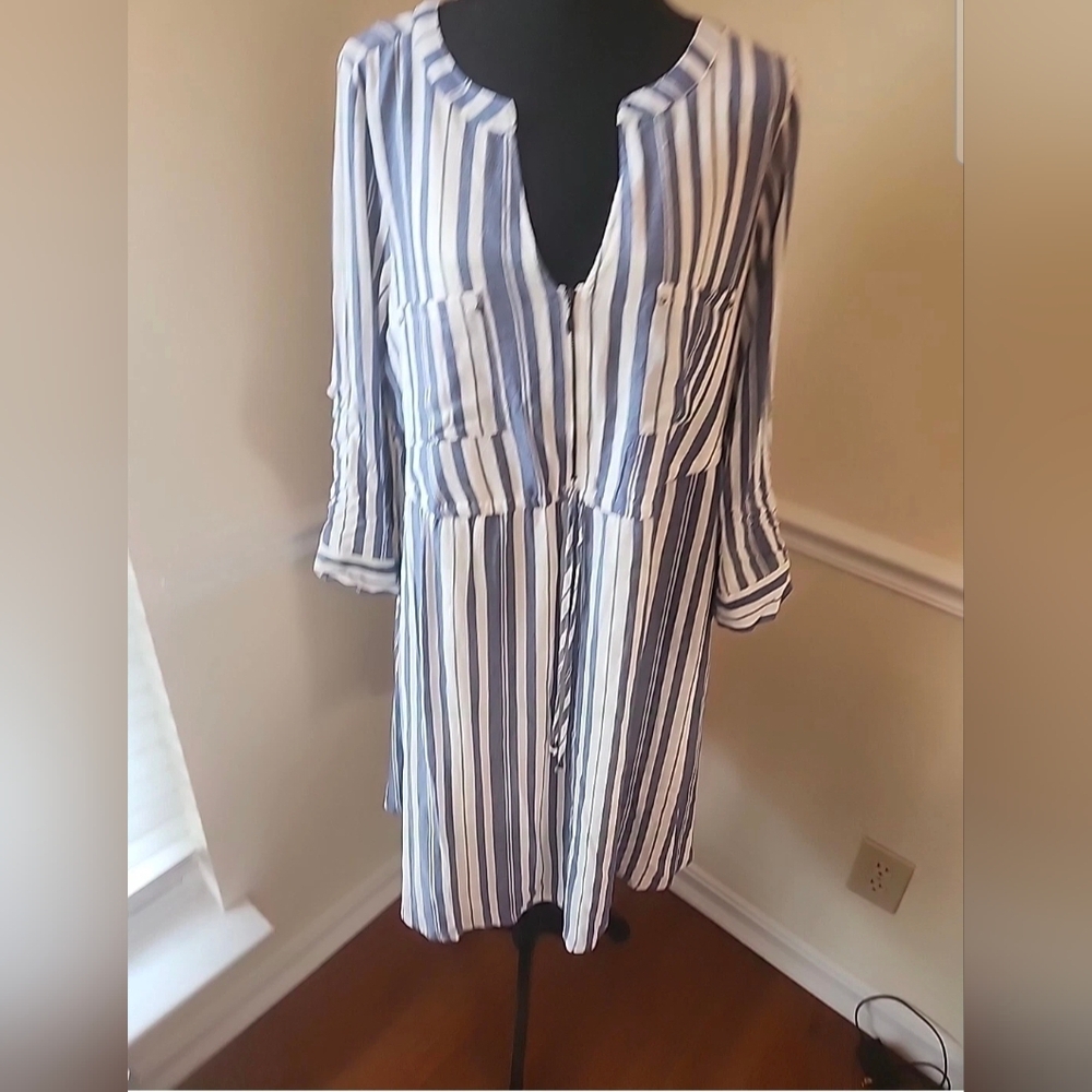 Torrid Women's Blue / White Striped Dress Rayon / Polyester Sz 00